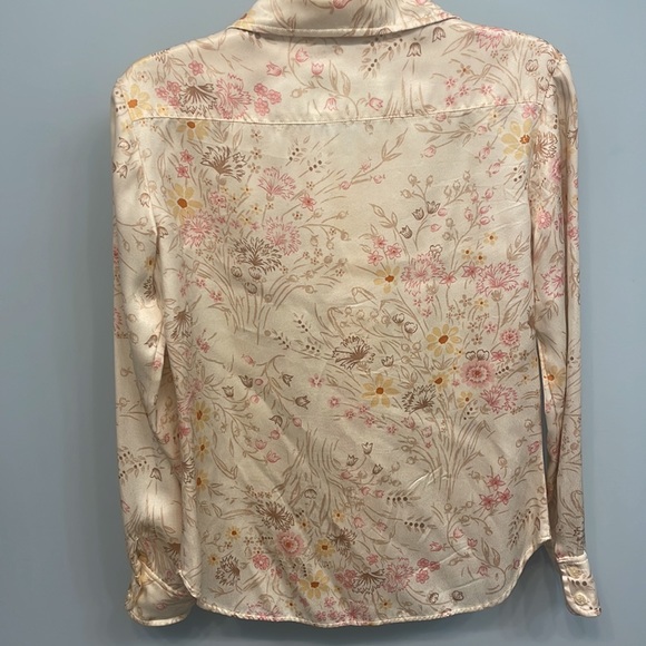 1960s The Villager Vintage Floral Silk Blouse - Picture 4 of 6